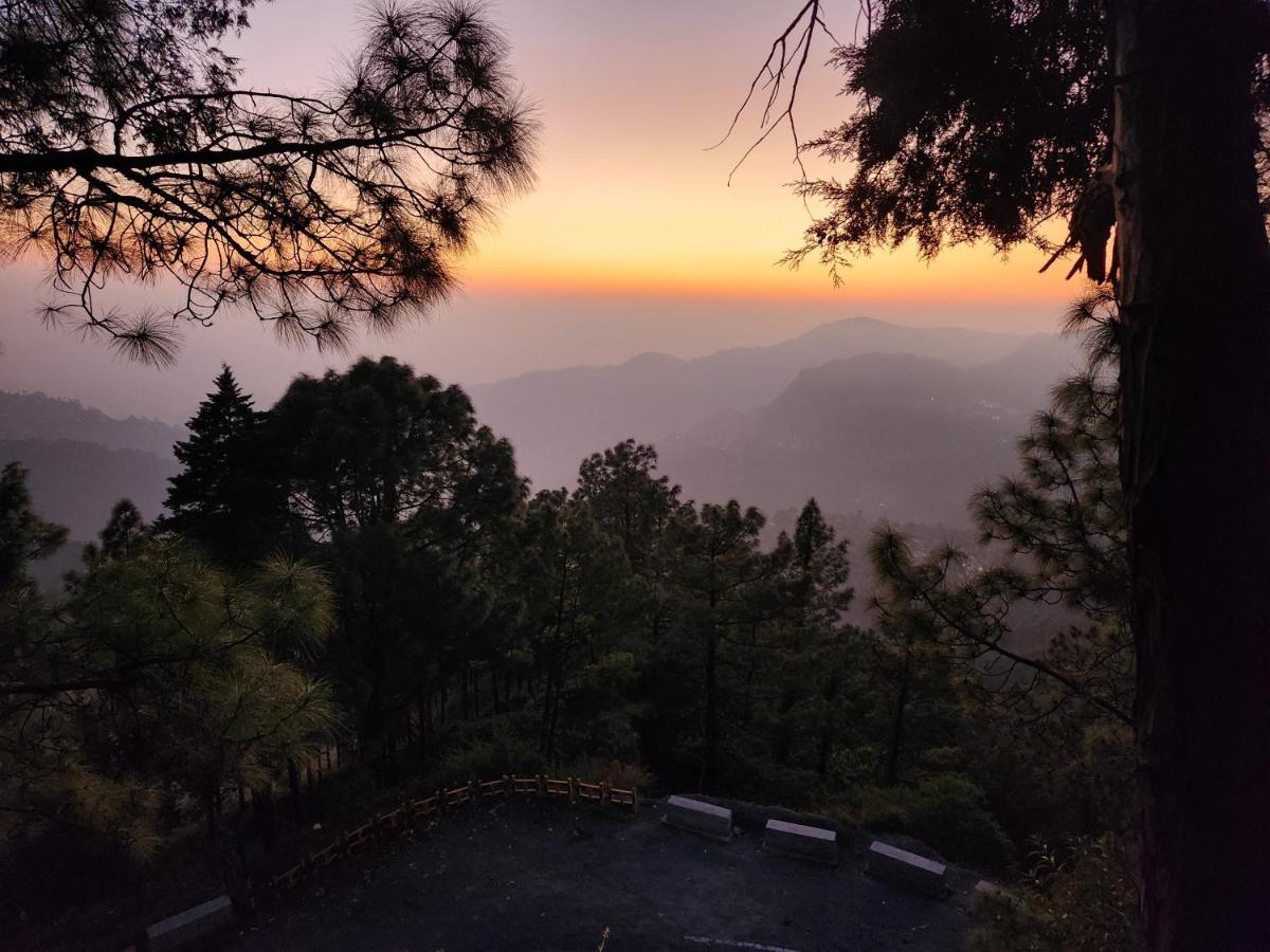 Ferienwohnung Mountain Golden Ray Mukteshwar Exterior foto