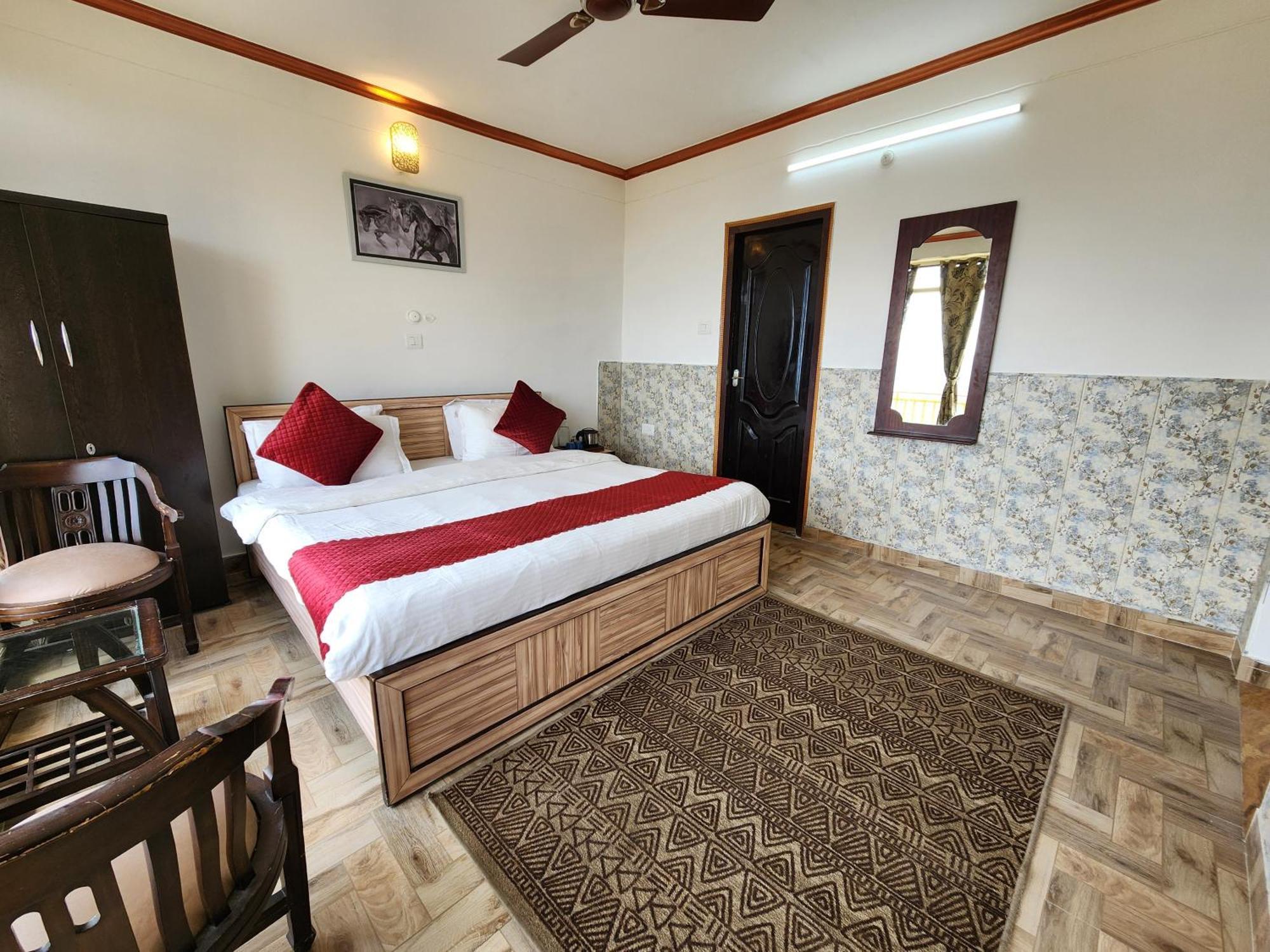 Ferienwohnung Mountain Golden Ray Mukteshwar Exterior foto